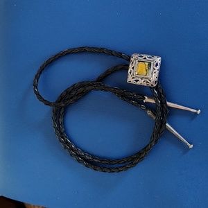 STERLING VINTAGE BOLO TIE